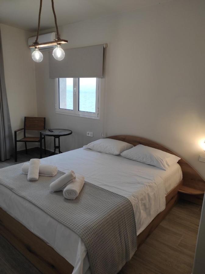 Casa La Scala Hotell Agia Trias Exteriör bild