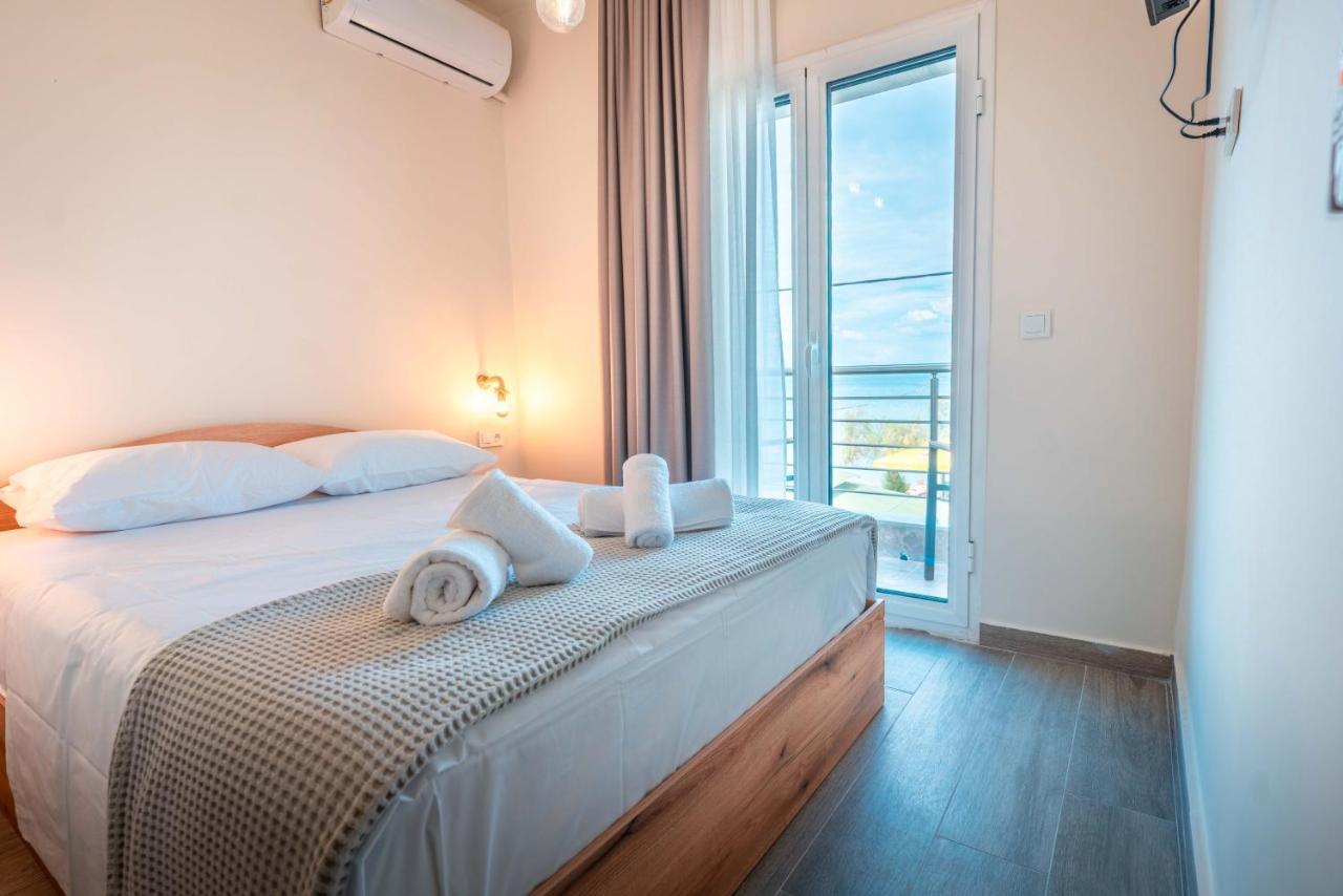 Casa La Scala Hotell Agia Trias Exteriör bild