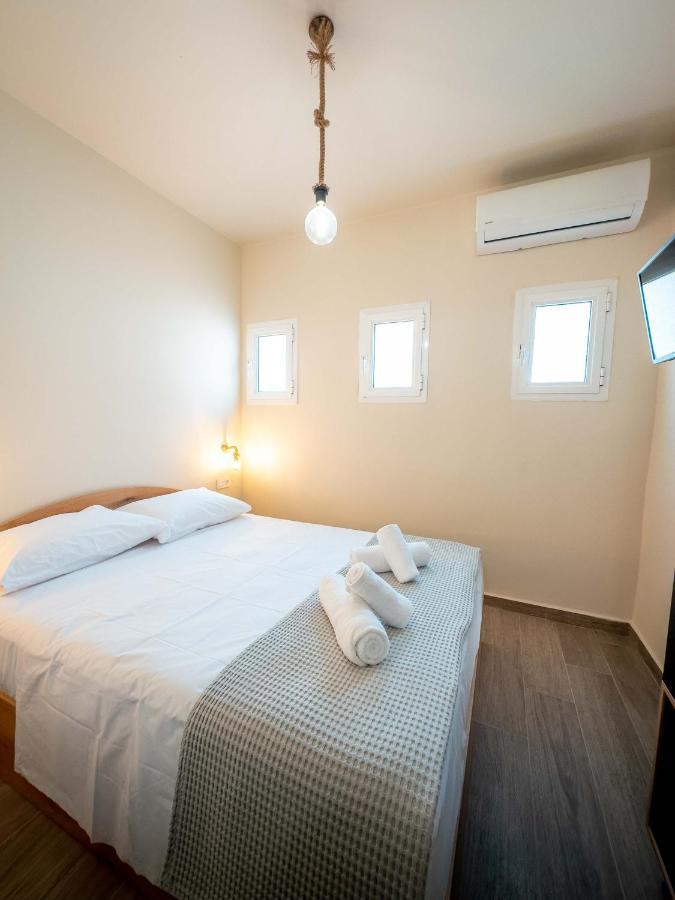 Casa La Scala Hotell Agia Trias Exteriör bild
